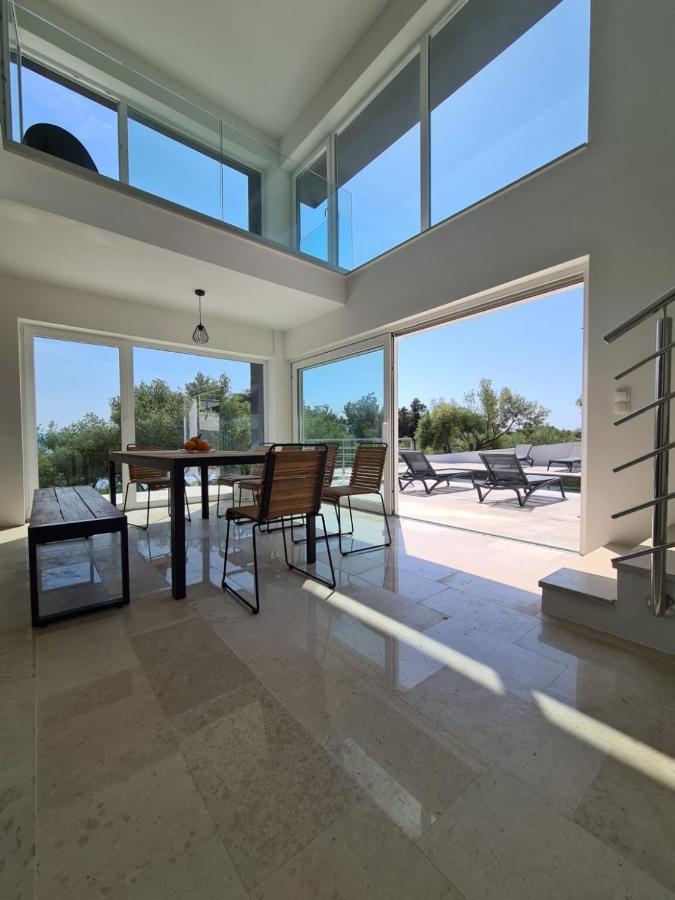 Villa In Kroatien Mit Pool Und Meerblick Ravni