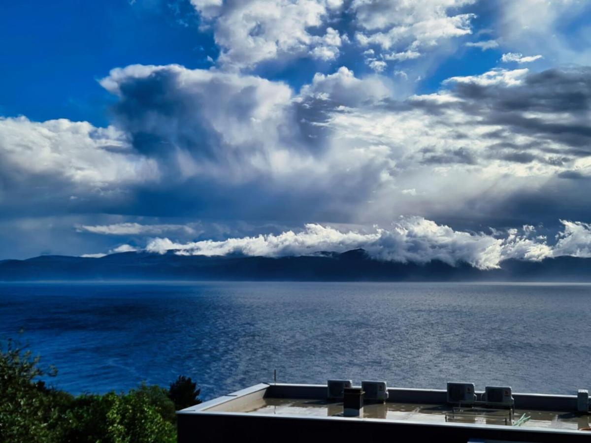In Kroatien Mit Pool Und Meerblick * Ravni